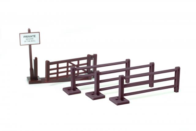 Wooden Folding Toy Farm Fence – Unbranded, For Ages 2-10
